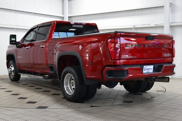 Used 2022 Chevrolet Silverado 3500 High Country w/ Safety Package II image 6