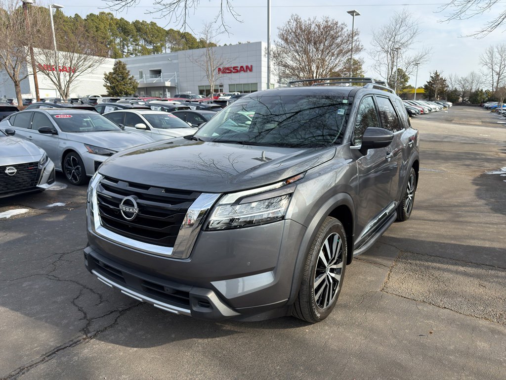 Certified 2023 Nissan Pathfinder Platinum w/ Lighting Package (N93) image 3