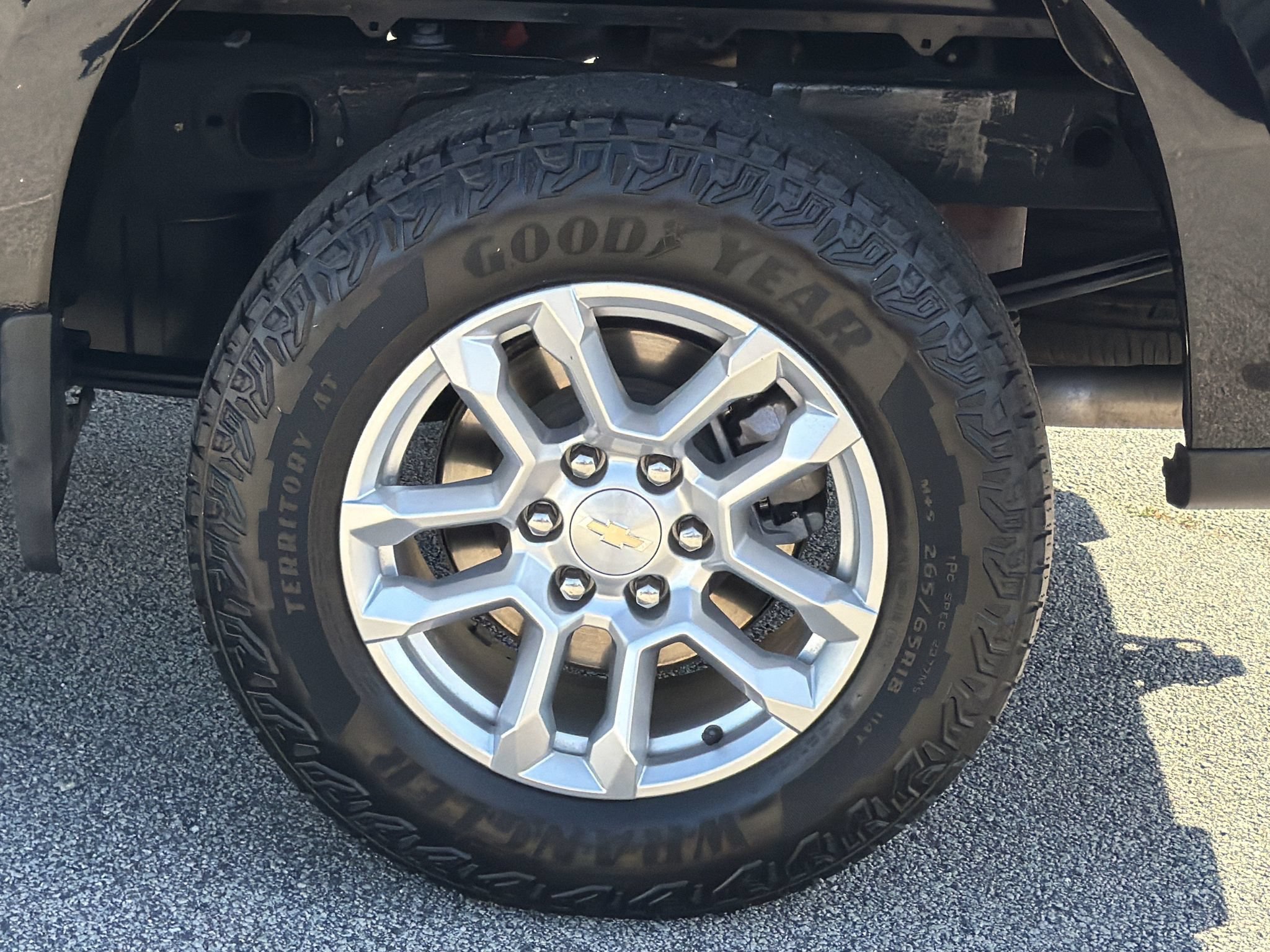 Used 2023 Chevrolet Silverado 1500 LT w/ Z71 Off-Road Package AWD/4WD image 29