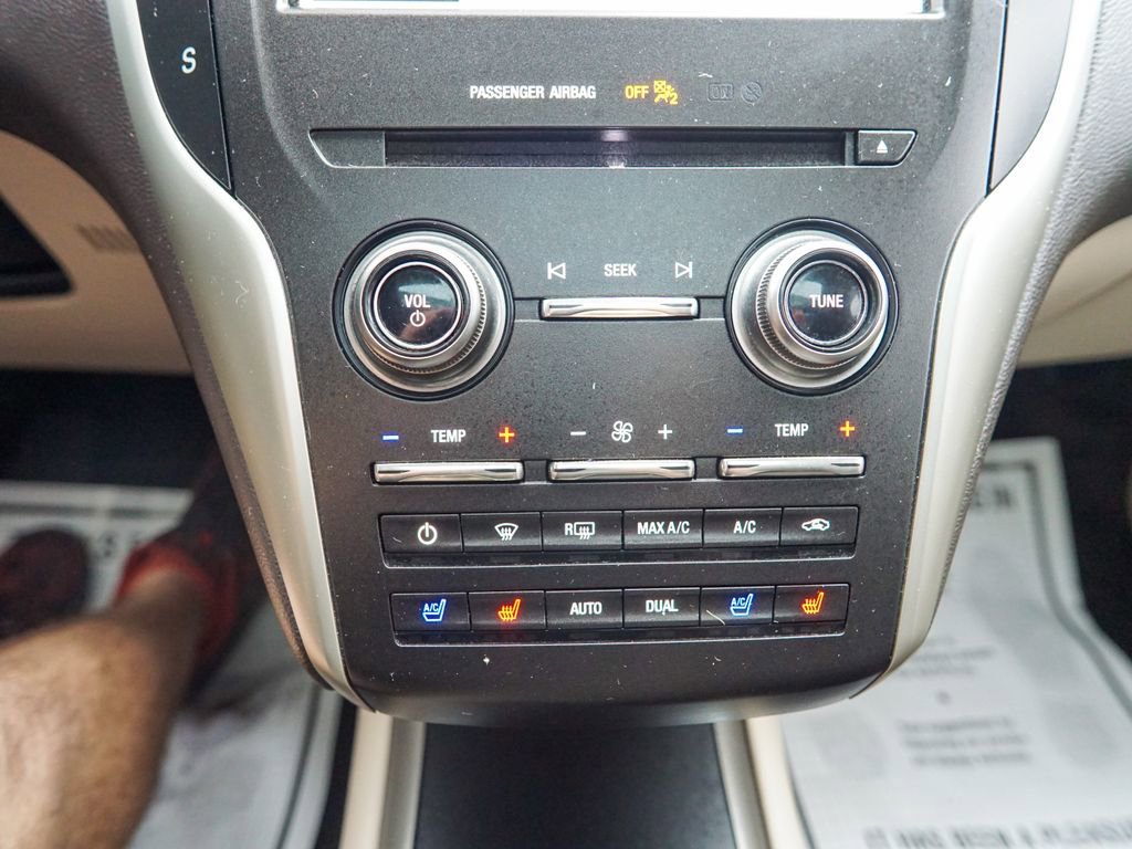 Used 2019 Lincoln MKC Reserve image 27