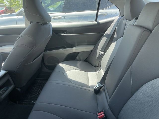 Used 2024 Toyota Camry LE FWD image 4