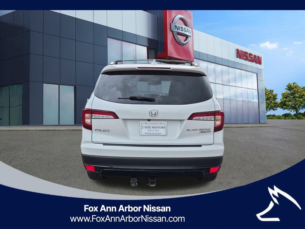 Used 2021 Honda Pilot Black Edition image 4