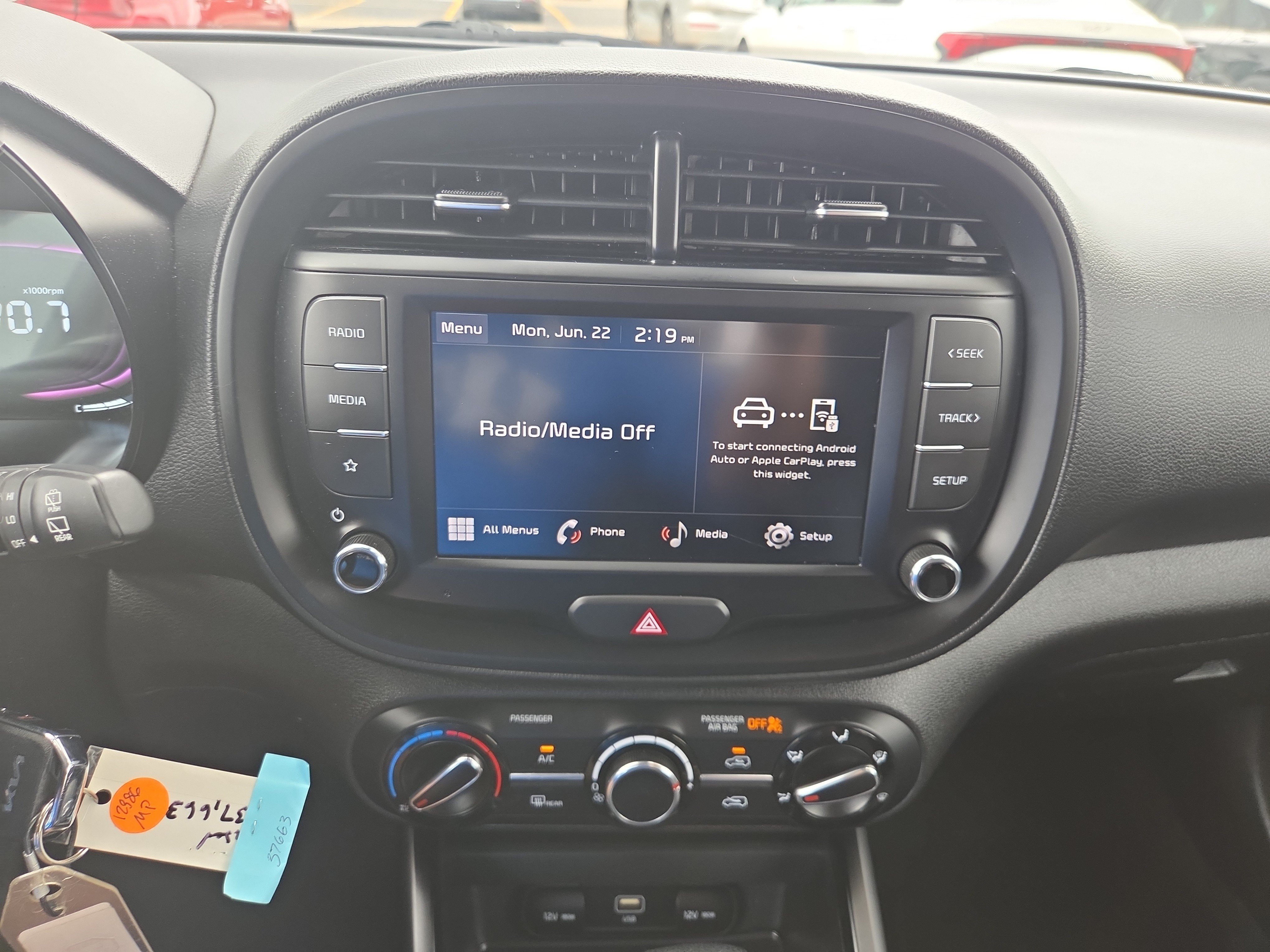 Used 2024 Kia Soul FWD image 14