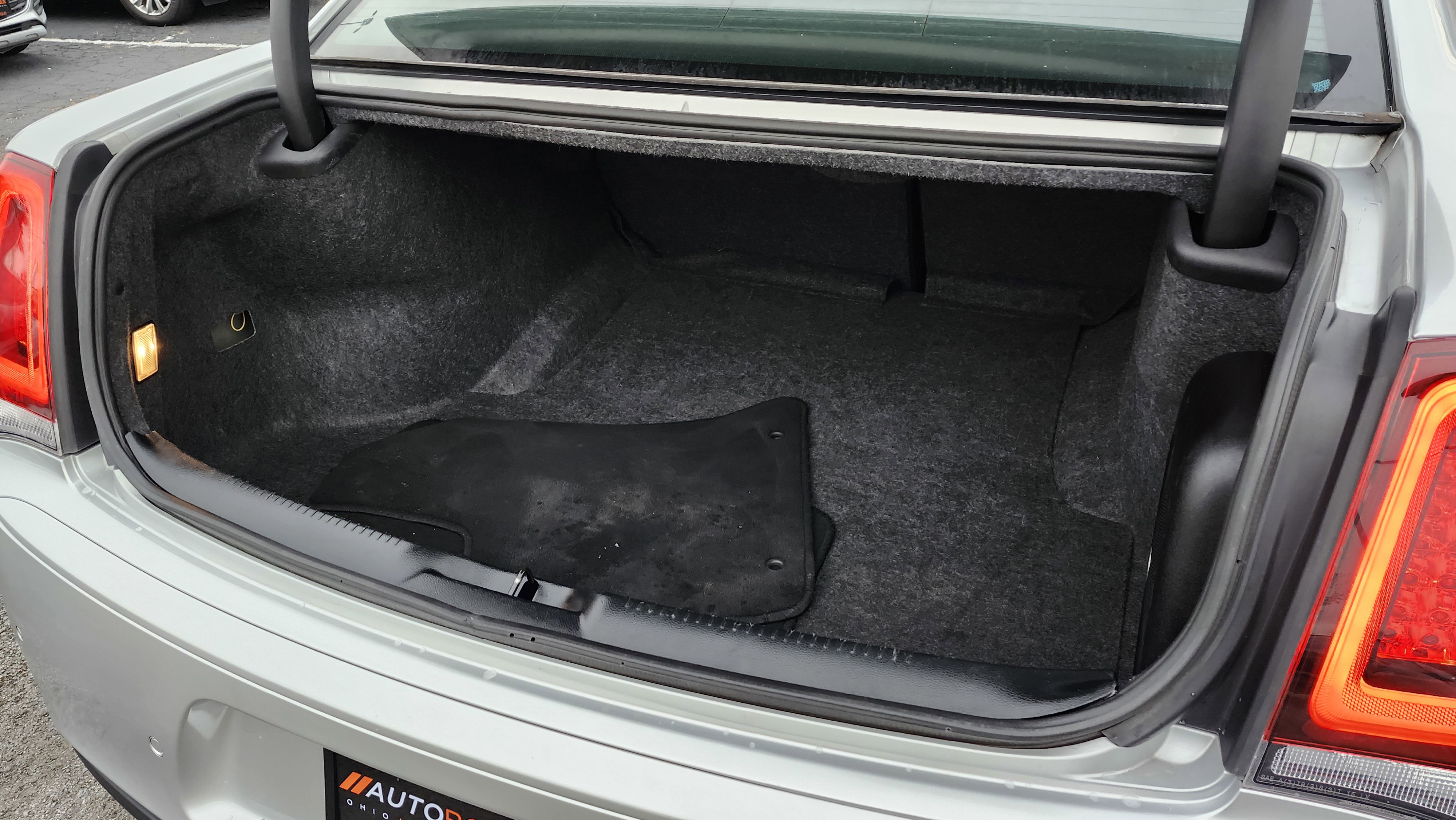 Used 2023 Chrysler 300 S image 23