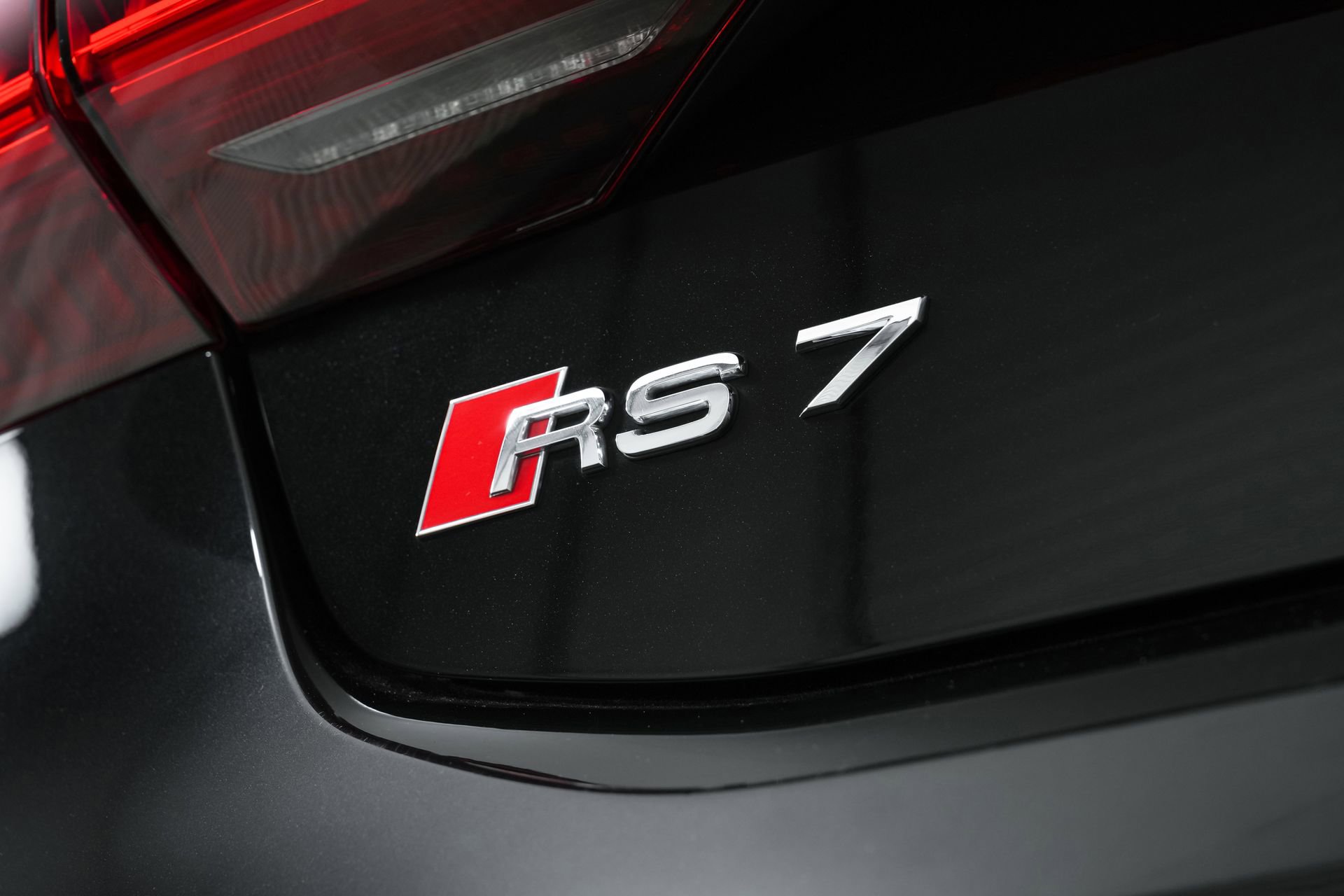 Certified 2025 Audi RS 7 performance Sportback image 49