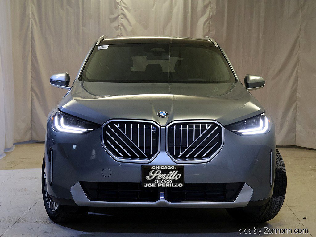 Used 2025 BMW X3 xDrive30i w/ Premium Package image 5