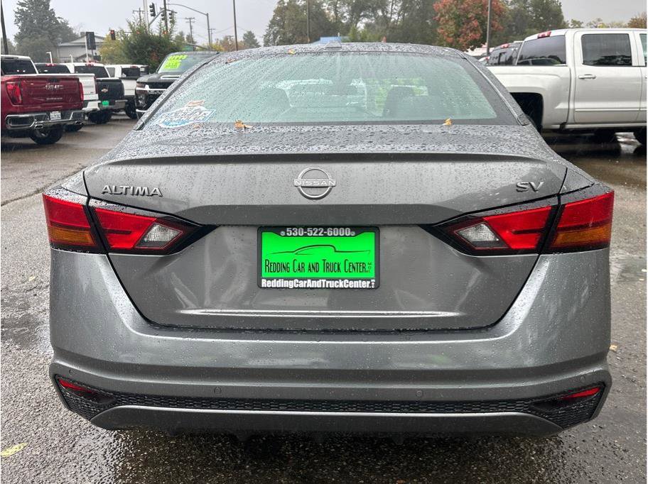 Used 2024 Nissan Altima 2.5 SV image 6