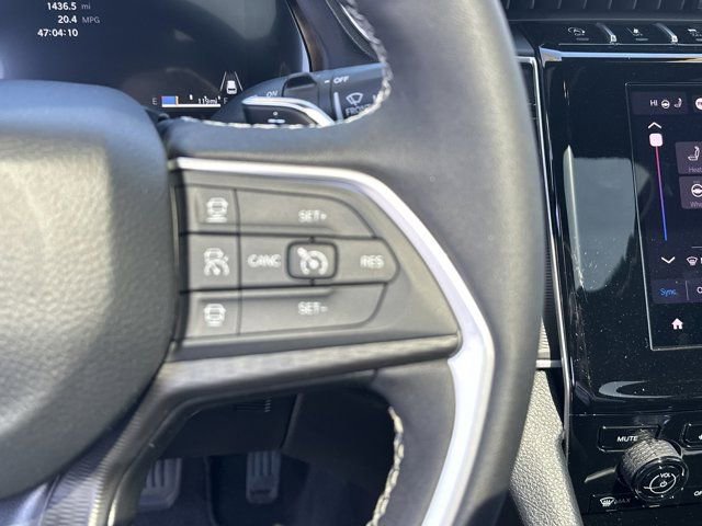 New 2025 Jeep Grand Cherokee Laredo image 26