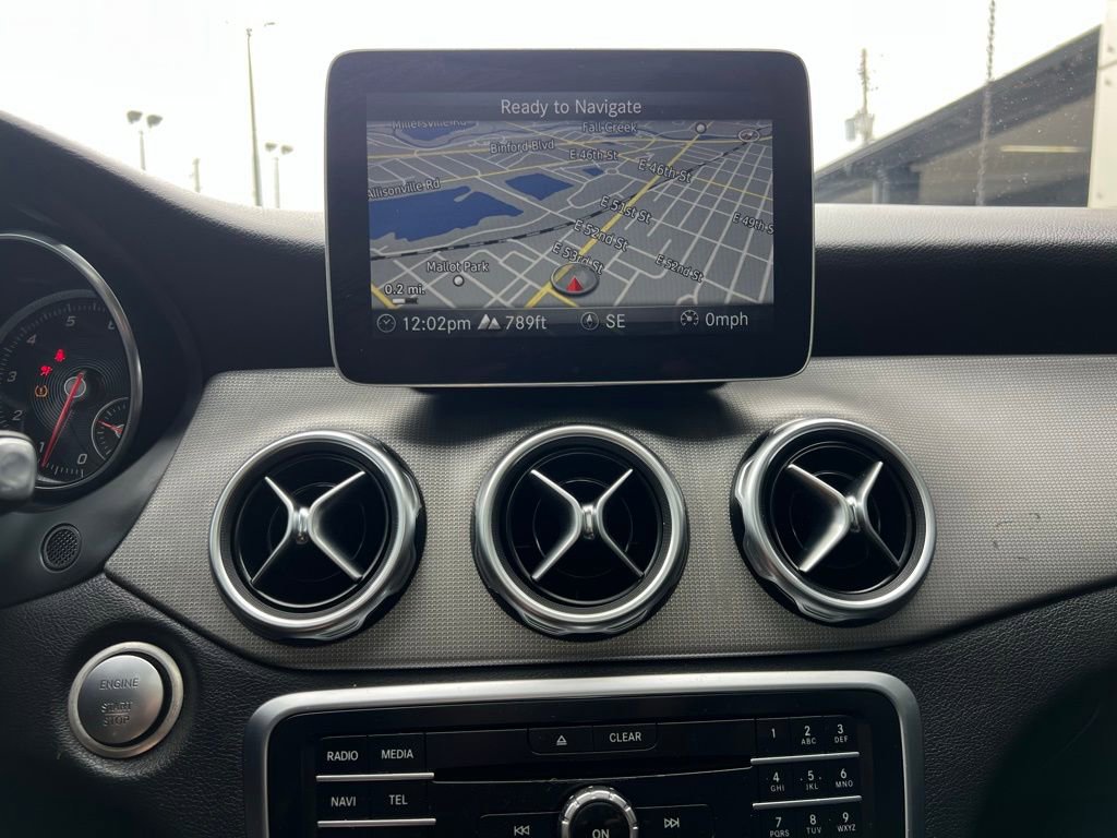 Used 2019 Mercedes-Benz GLA 250 4MATIC image 42