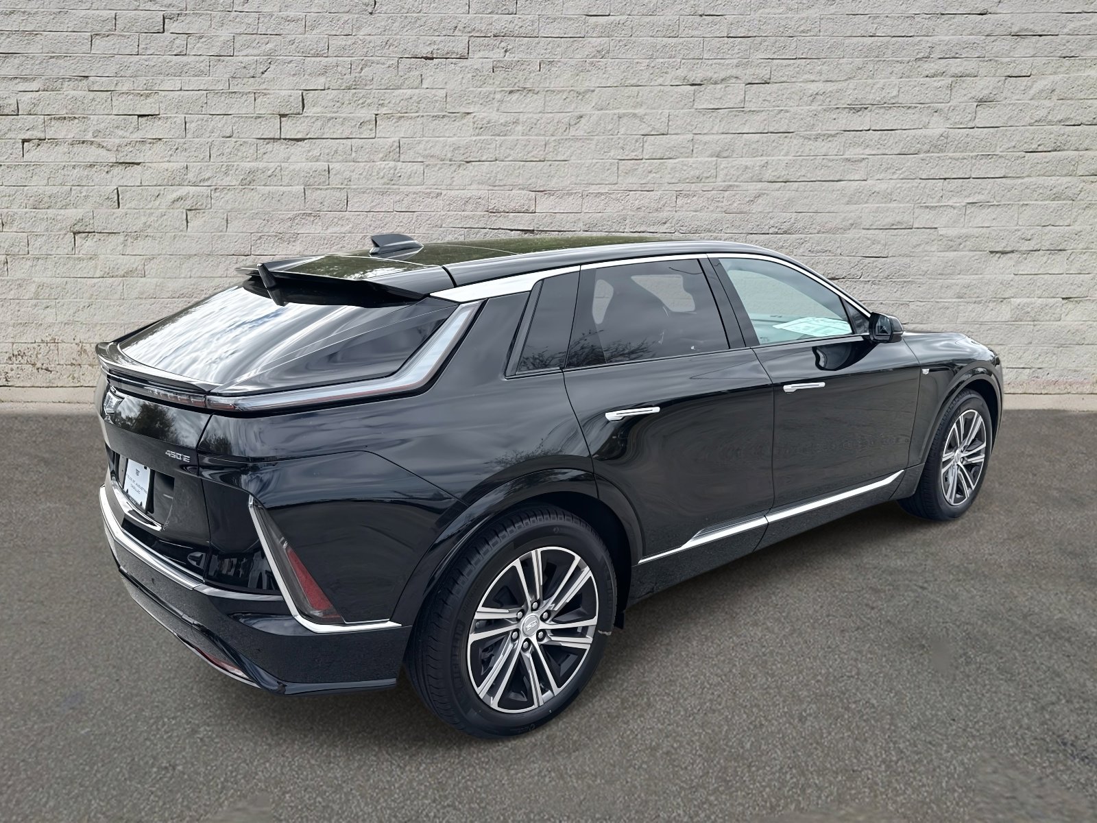 New 2026 Cadillac Lyriq Premium Luxury w/ LPO, Floor Liner Package RWD image 5