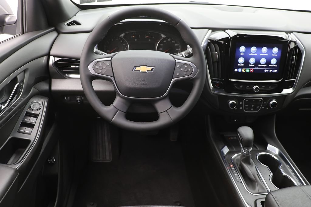 Used 2023 Chevrolet Traverse LT AWD/4WD image 12