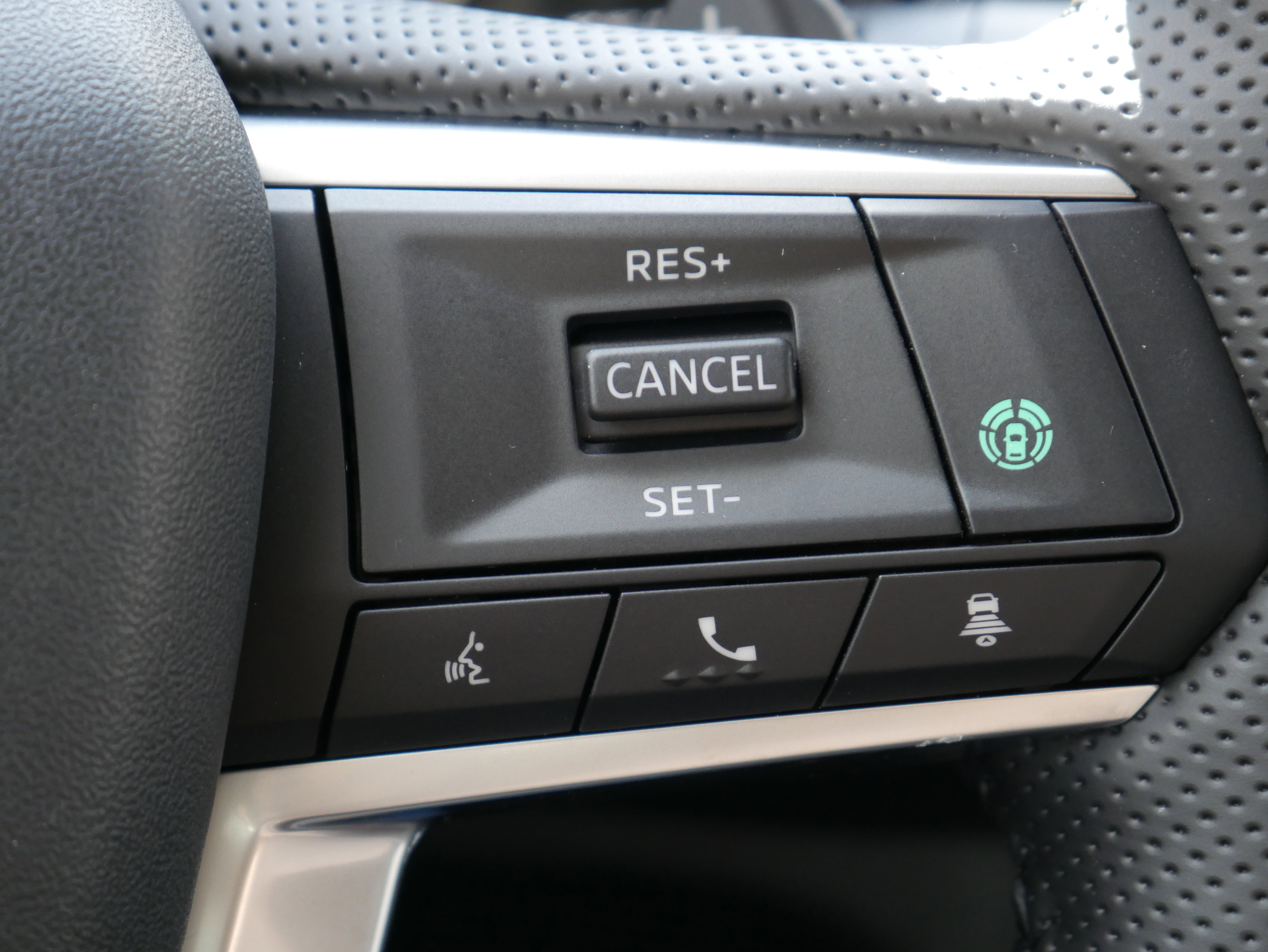 New 2026 Mitsubishi Outlander SE image 24