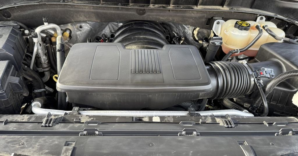 Used 2023 Chevrolet Tahoe LT w/ Luxury Package image 10