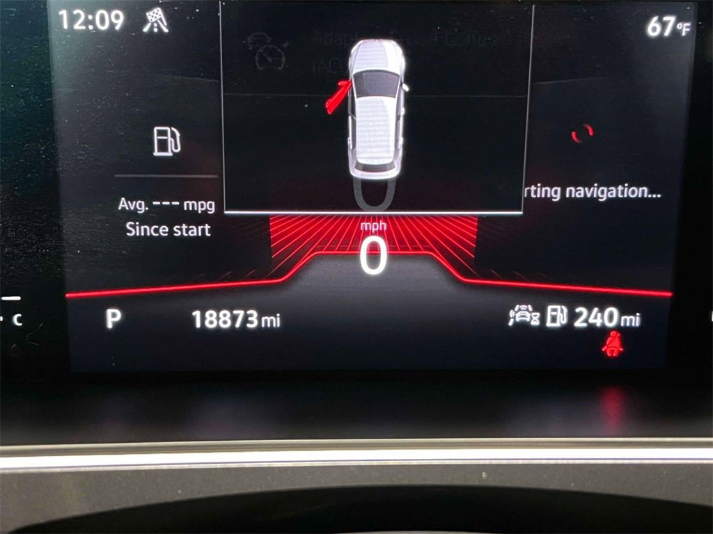 Used 2023 Volkswagen Tiguan SE R-Line image 29