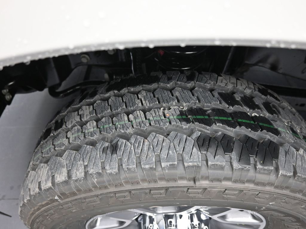 New 2026 Ford F350 Lariat image 14