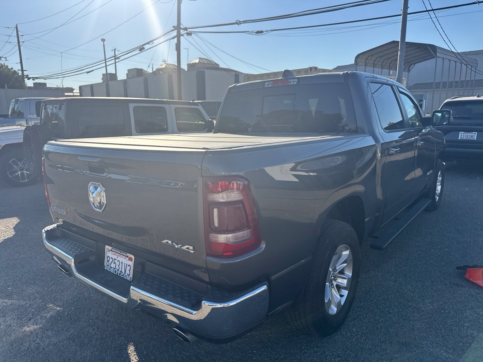 Used 2023 RAM 1500 Laramie AWD/4WD image 3