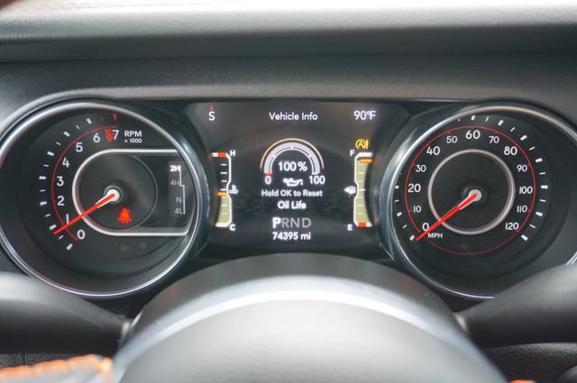 Used 2021 Jeep Gladiator Mojave w/ Dual Top Group AWD/4WD image 16