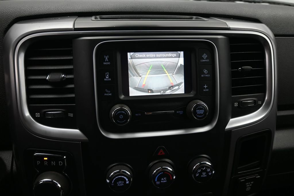 Used 2022 RAM 1500 Classic SLT AWD/4WD image 14