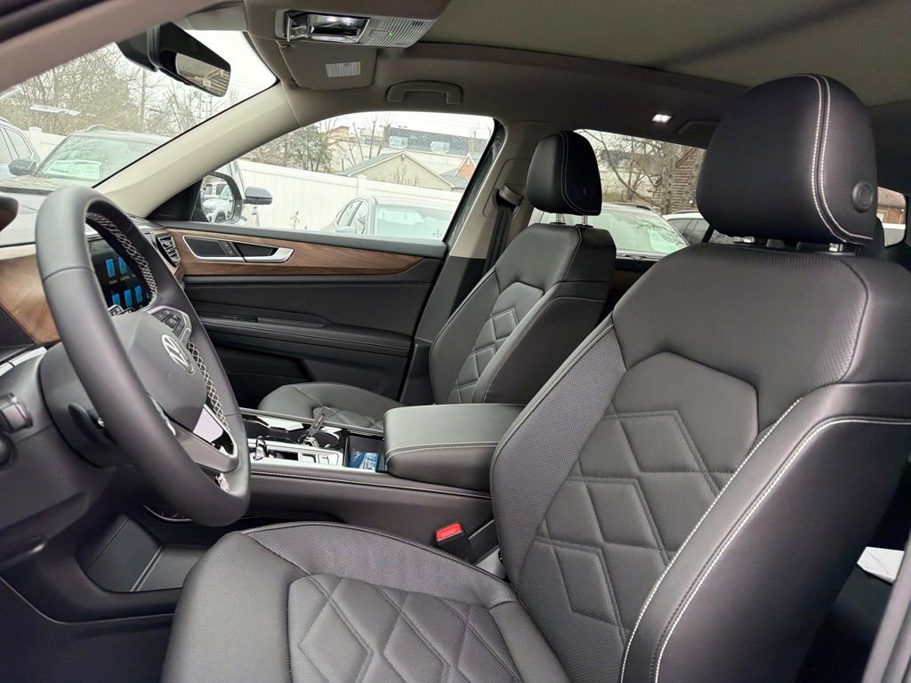 New 2026 Volkswagen Atlas SE image 9