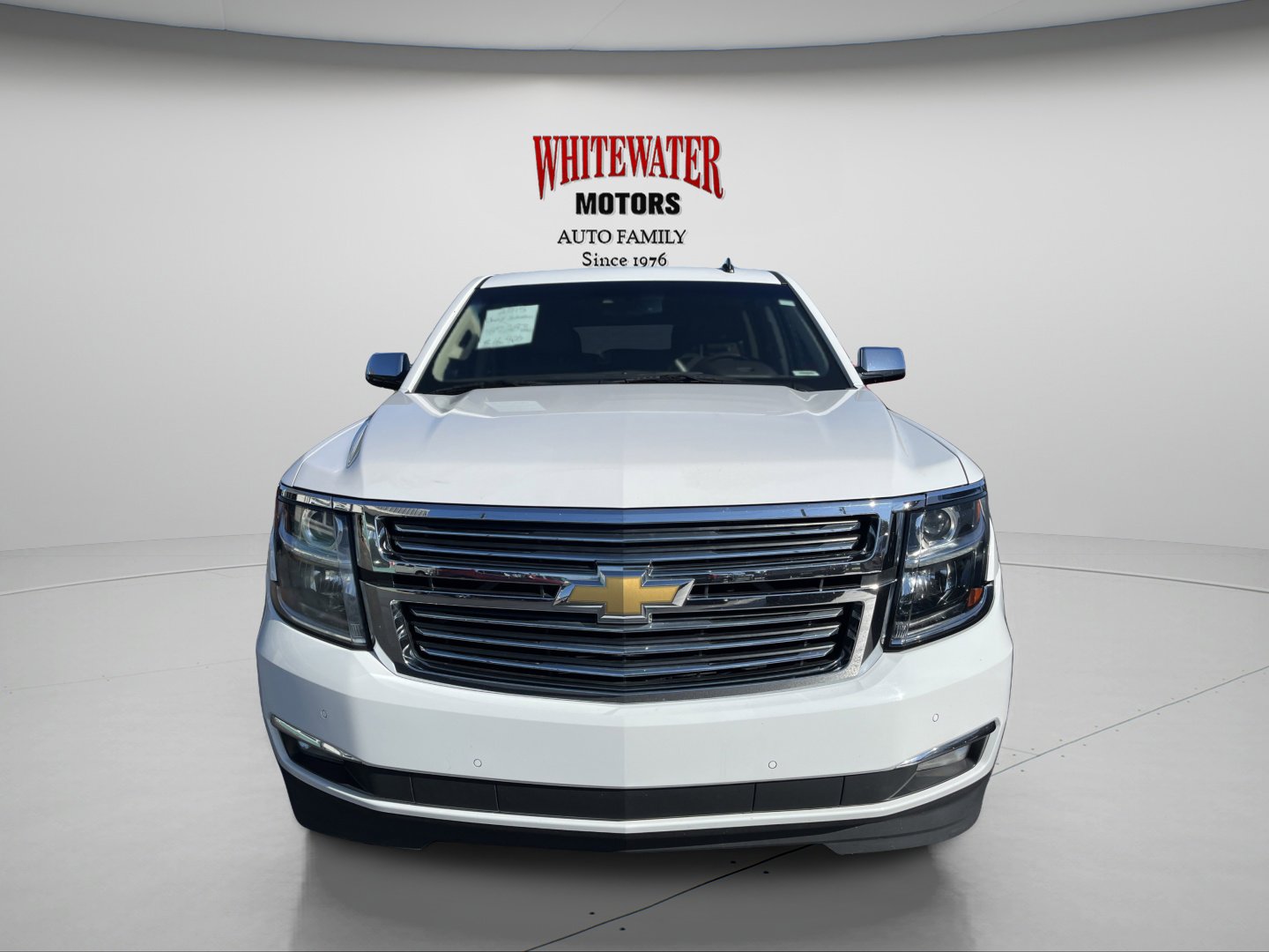 Used 2015 Chevrolet Suburban LTZ AWD/4WD image 2