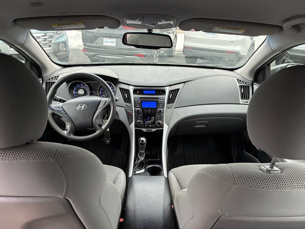 Used 2013 Hyundai Sonata GLS w/ Popular Equipment Pkg image 16
