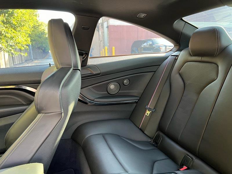 Used 2020 BMW M4 Coupe w/ Competition Package RWD image 36