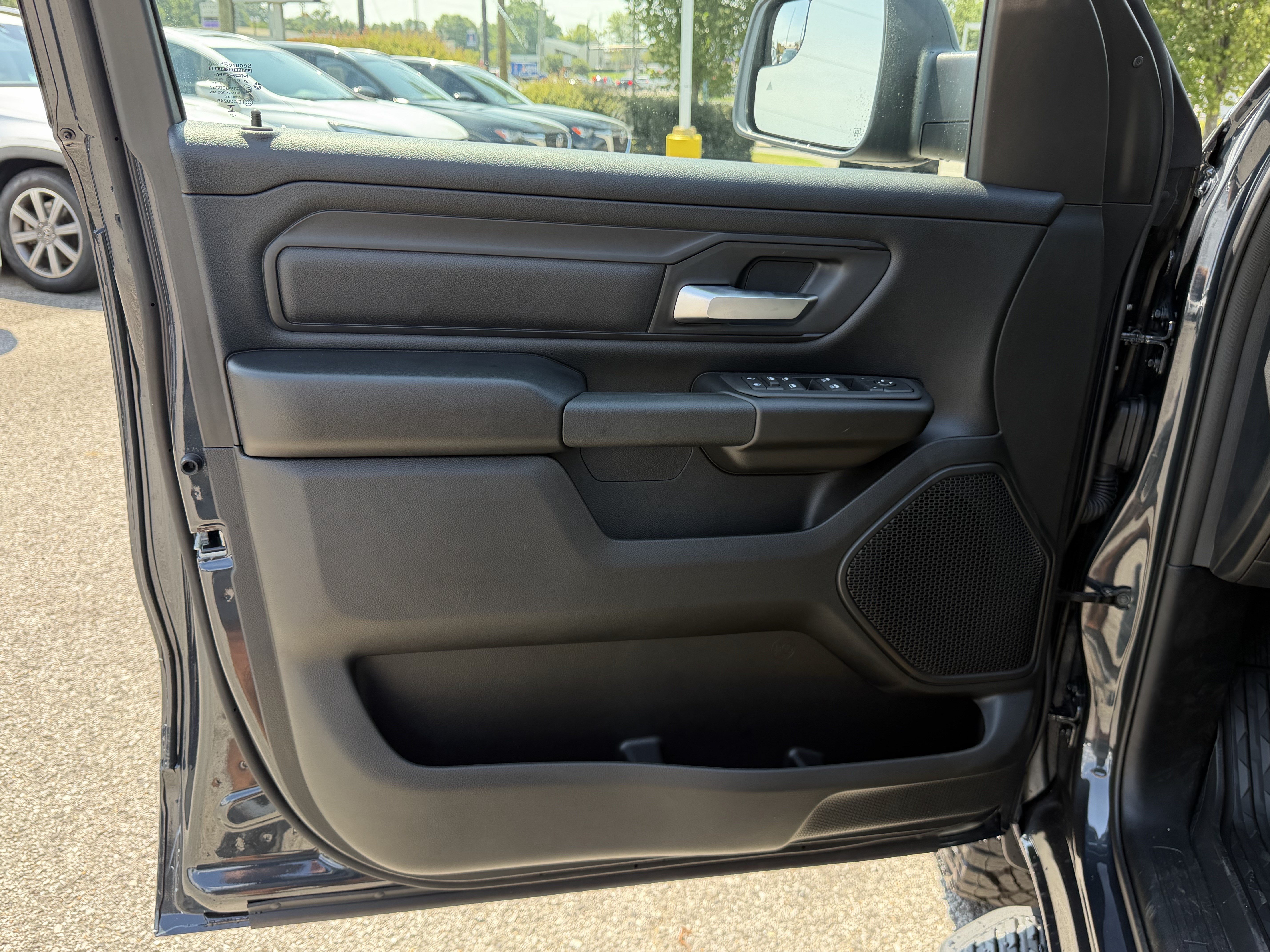 New 2026 RAM 1500 Warlock AWD/4WD image 14