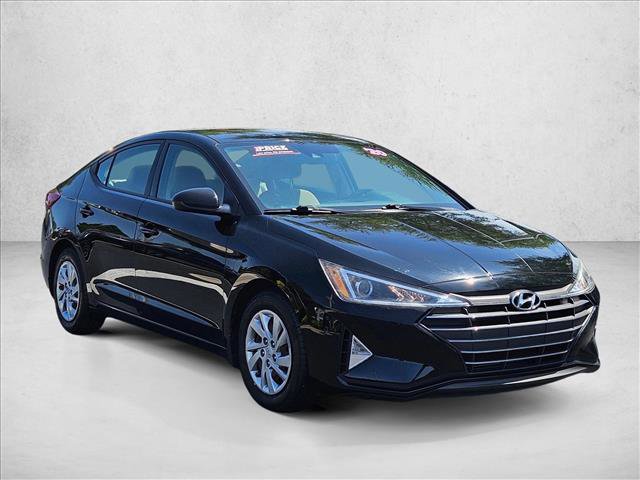 Used 2020 Hyundai Elantra SE w/ Winter Weather Package image 3
