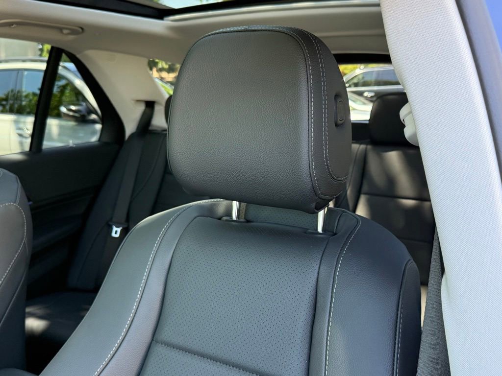 New 2026 Mercedes-Benz GLE 450 4MATIC image 3
