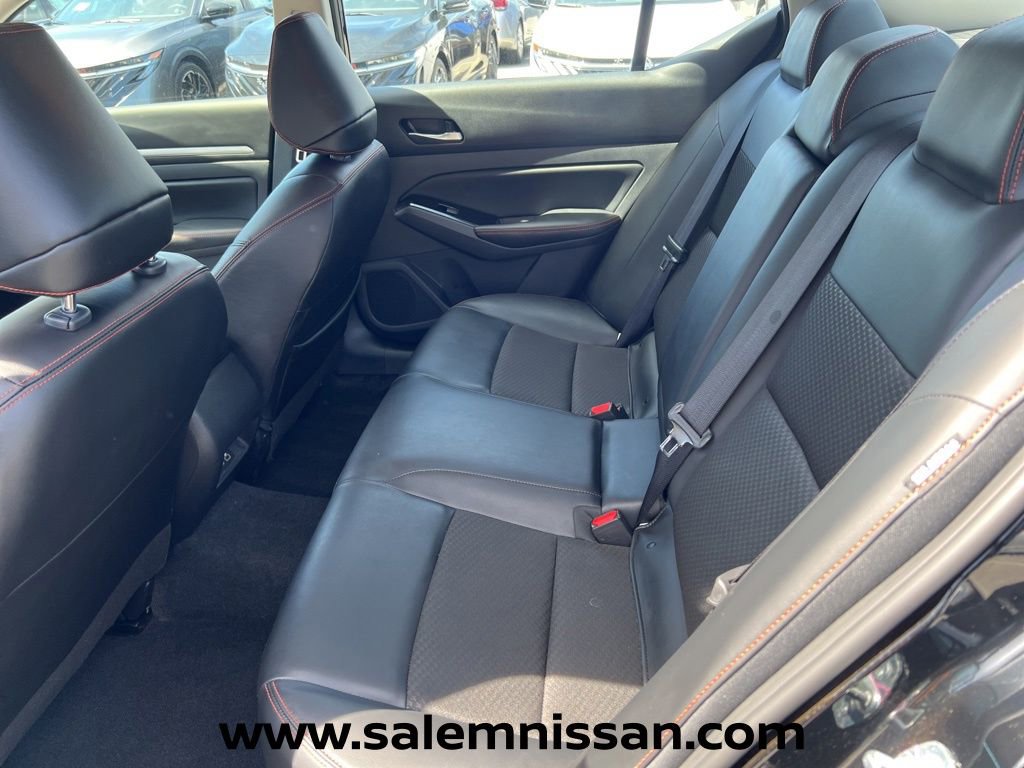 Used 2024 Nissan Altima 2.5 SR AWD/4WD image 16