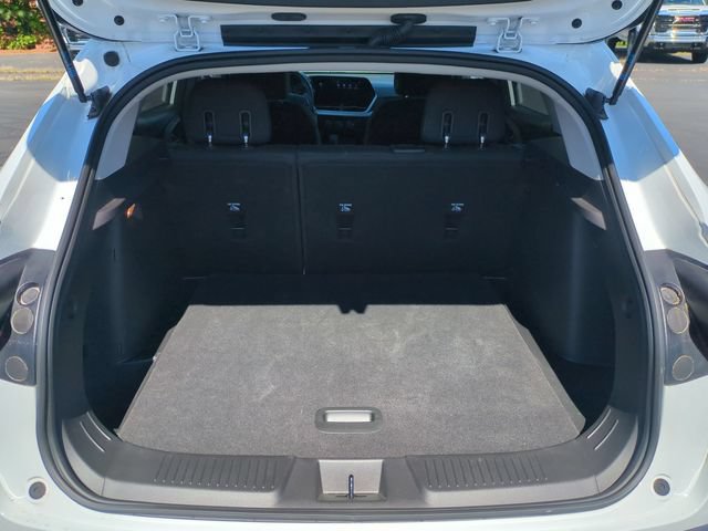 Used 2024 Chevrolet Trax LS w/ LS Convenience Package FWD image 32