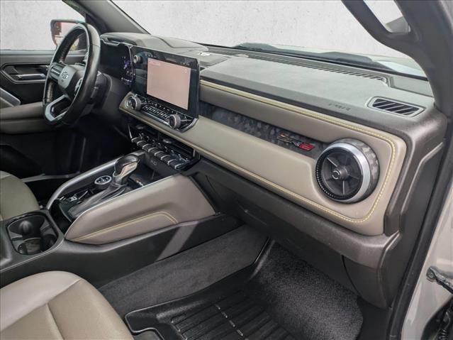 Used 2023 Chevrolet Colorado ZR2 w/ ZR2 Convenience Package III AWD/4WD image 19