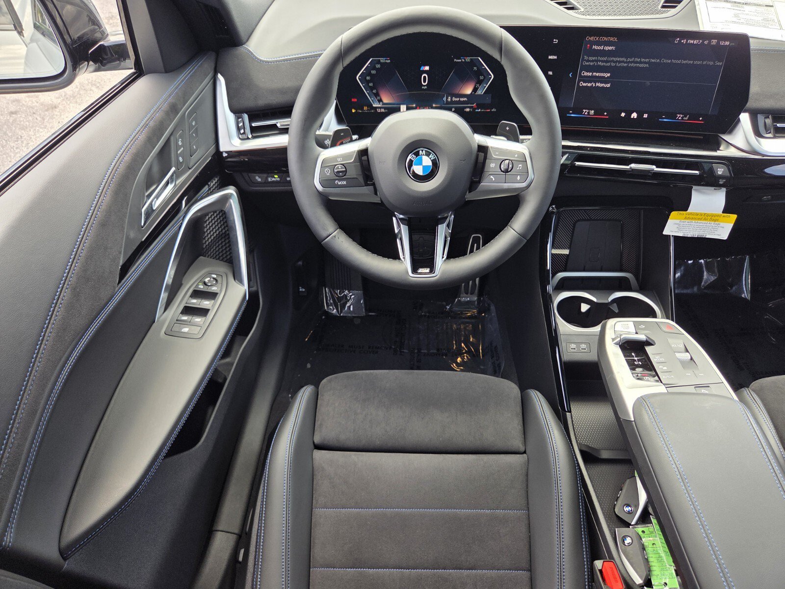New 2026 BMW X2 xDrive28i w/ M Sport Package AWD/4WD image 12