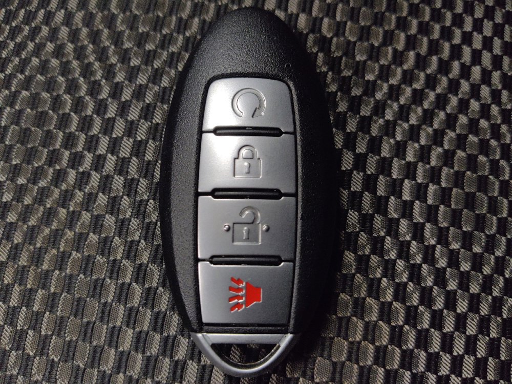 Used 2022 Nissan Rogue Sport SV w/ Technology Package image 32