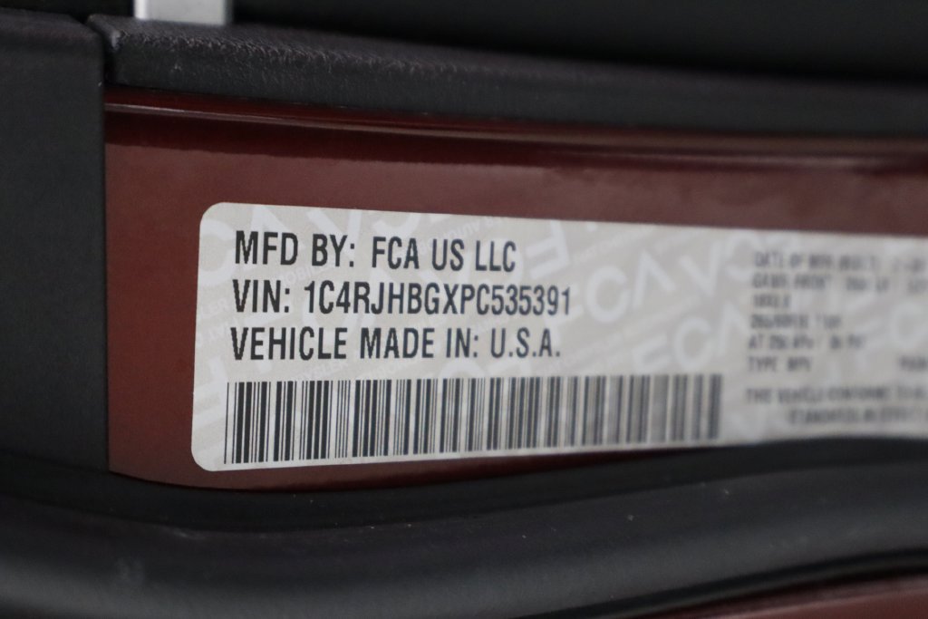 Used 2023 Jeep Grand Cherokee Limited AWD/4WD image 48