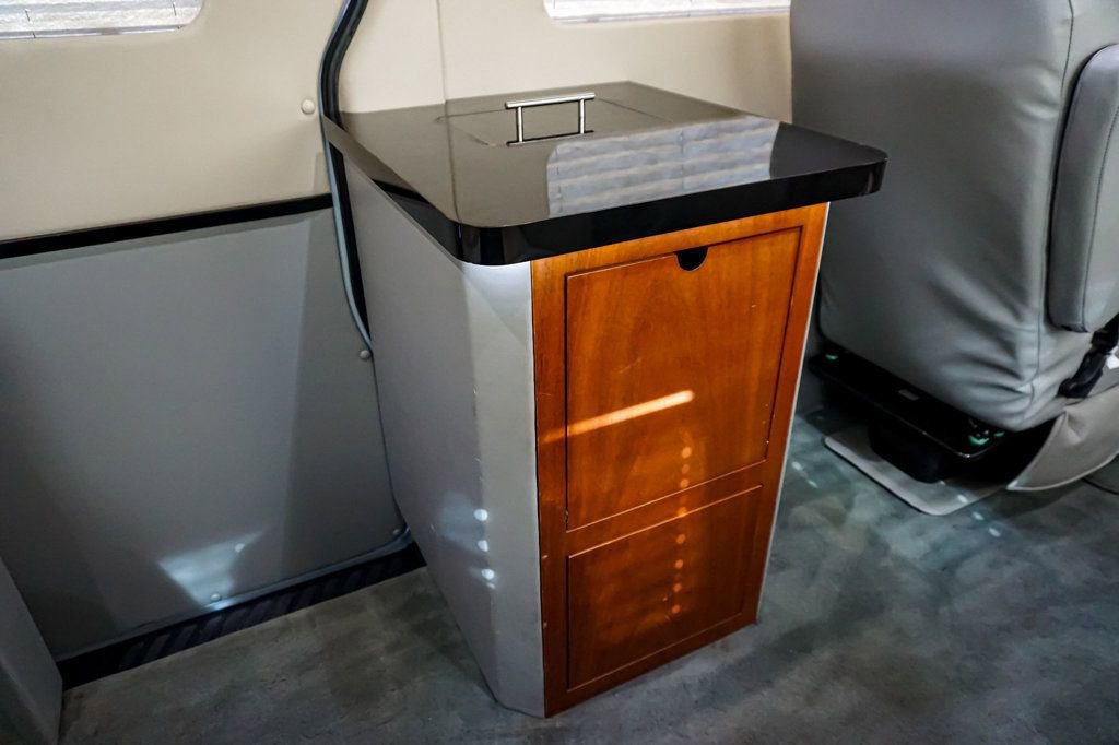 Used 2015 Mercedes-Benz Sprinter 2500 image 65