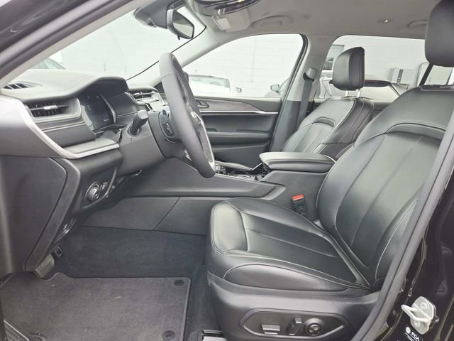 Used 2023 Jeep Grand Cherokee L Limited image 8