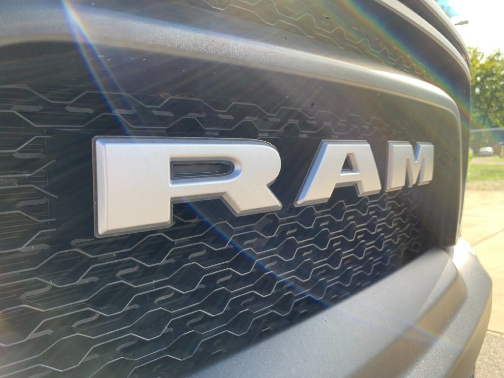 Used 2022 RAM 1500 Rebel AWD/4WD image 39