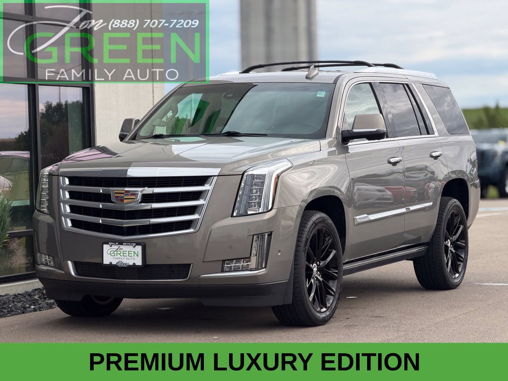 Used 2017 Cadillac Escalade Premium Luxury AWD/4WD image 1