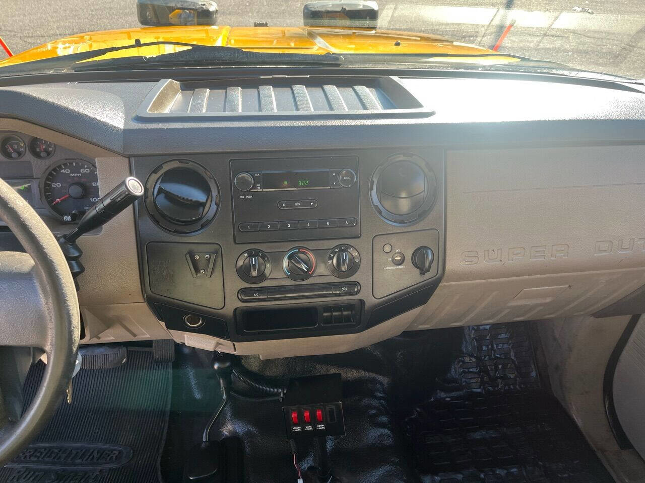 Used 2008 Ford F350 XLT image 10