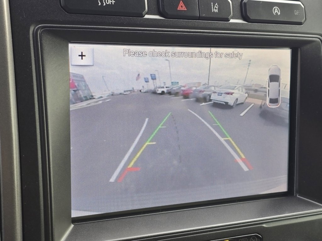 Used 2019 Ford Expedition XLT w/ Equipment Group 202A image 9