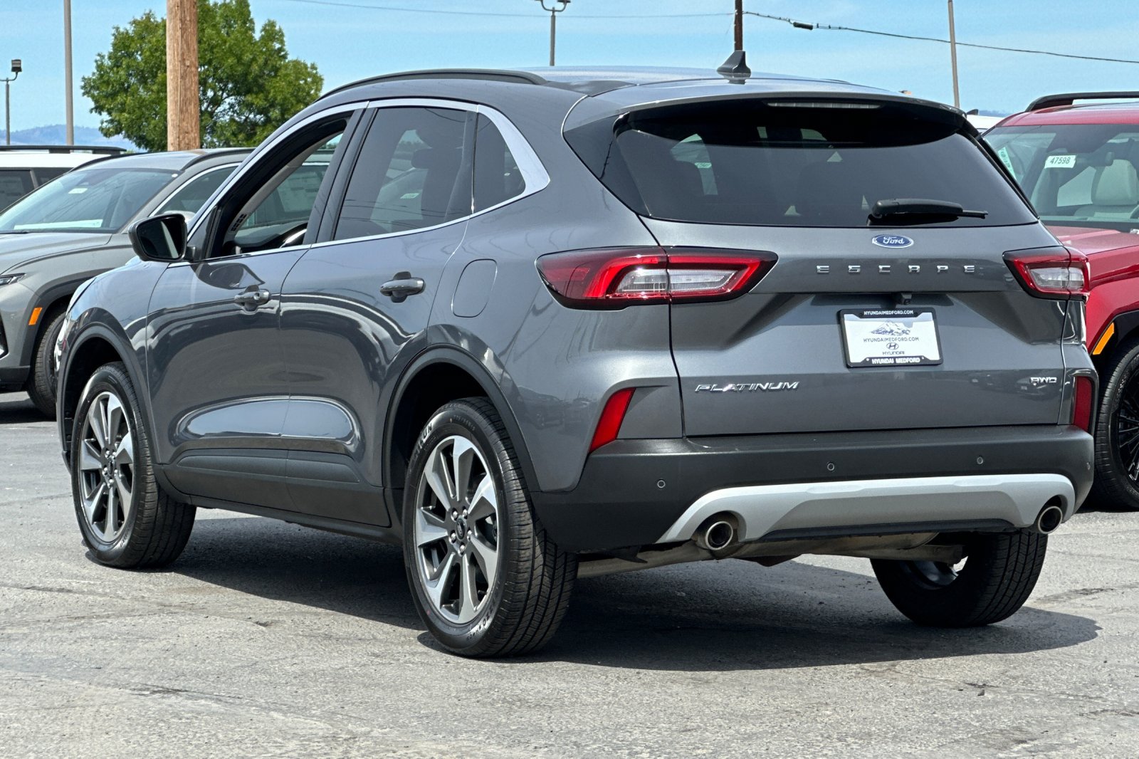 Used 2024 Ford Escape Platinum AWD/4WD image 6