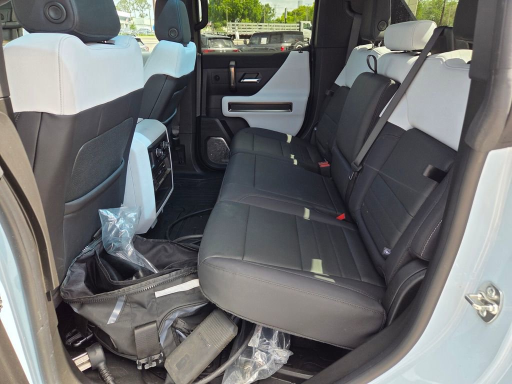 Certified 2025 GMC Hummer EV 3X w/ Extreme Off-Road Package AWD/4WD image 8