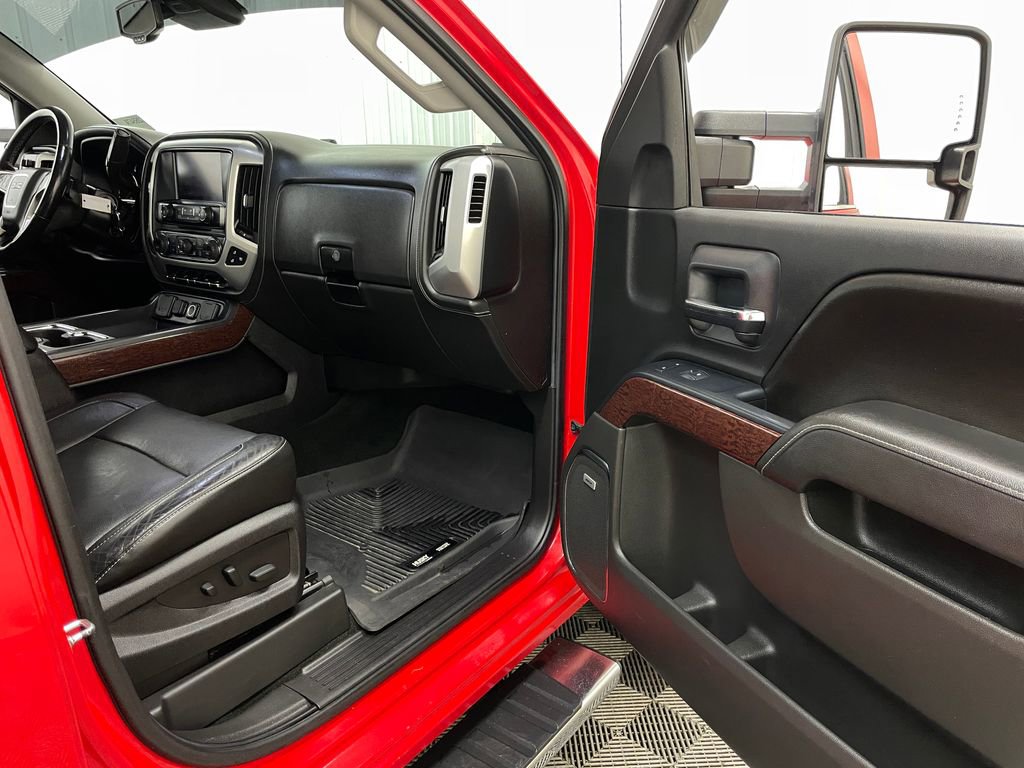 Used 2016 GMC Sierra 1500 SLT w/ SLT Premium Package image 37