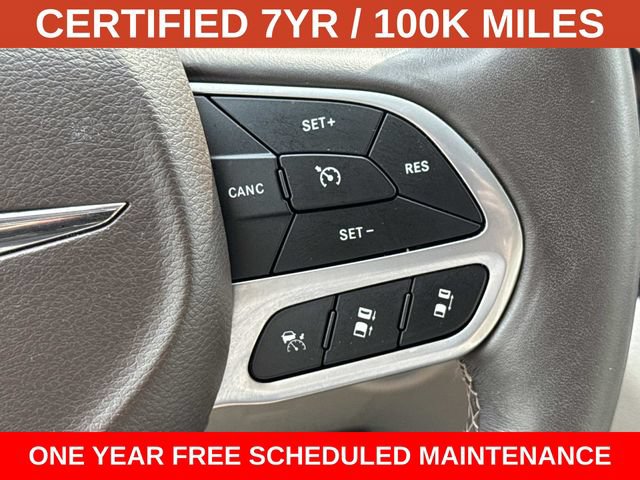 Used 2021 Chrysler Pacifica Touring-L w/ Premium & Safety Sphere Group AWD/4WD image 24