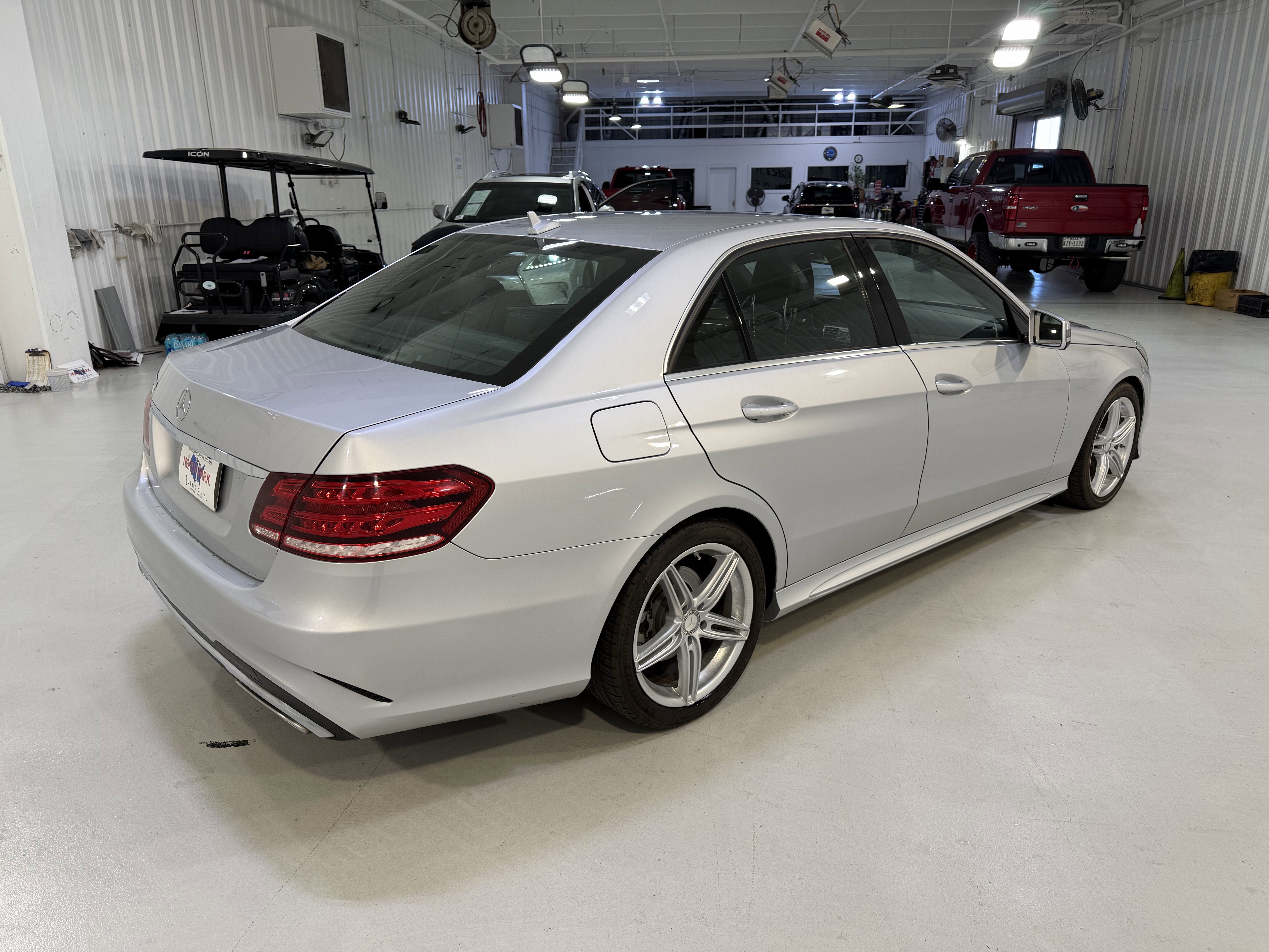 Used 2016 Mercedes-Benz E 350 Sedan image 5