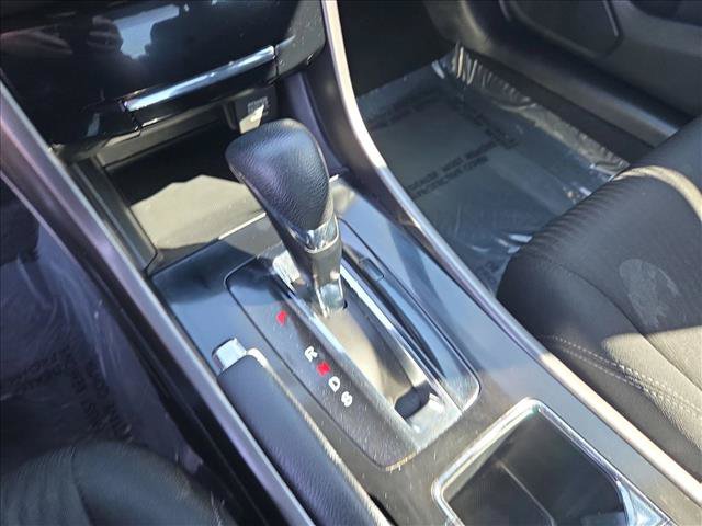 Used 2016 Honda Accord EX image 12