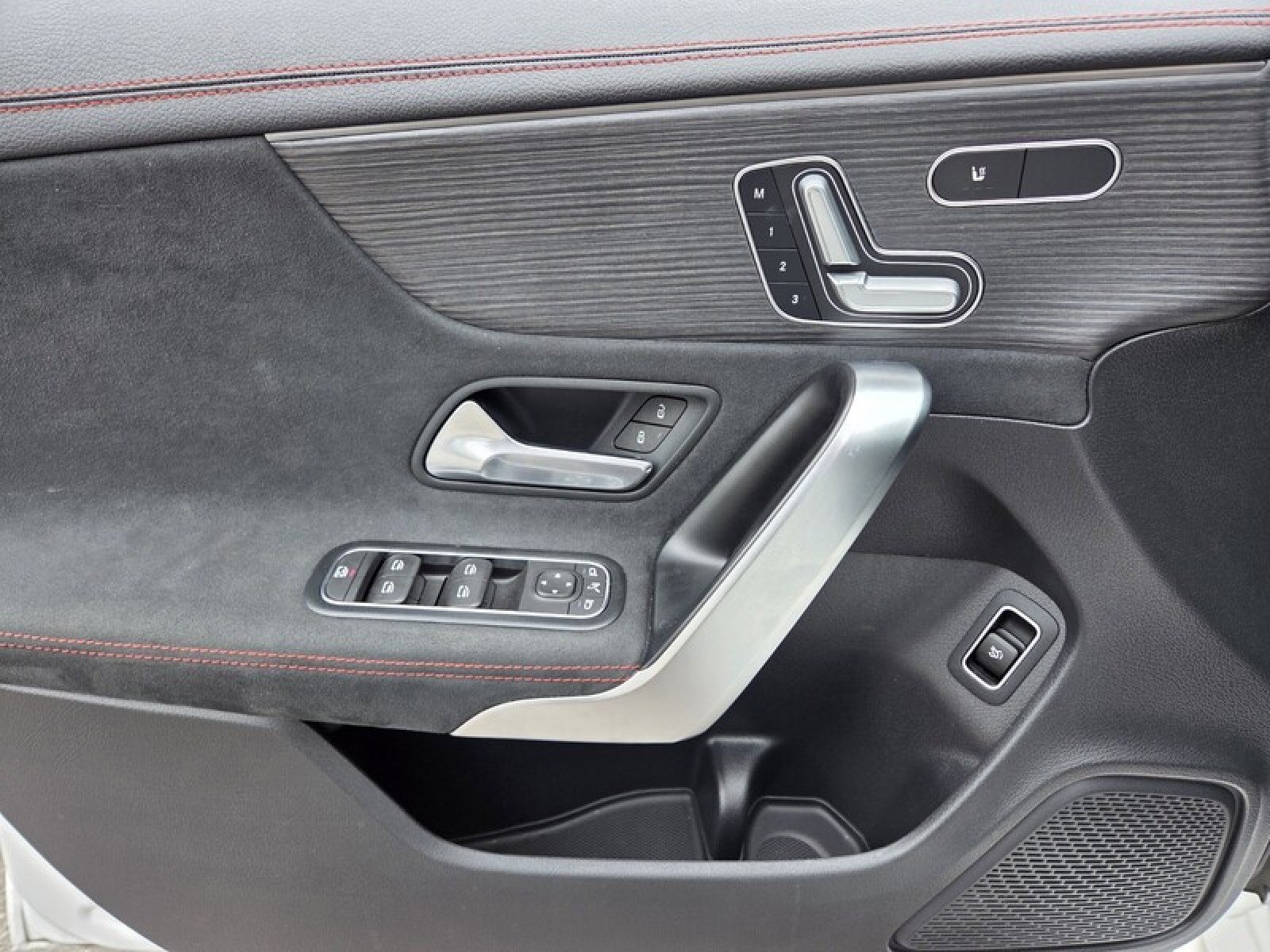 Certified 2023 Mercedes-Benz CLA 250 image 24