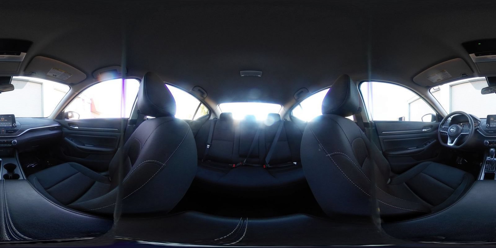 Used 2025 Nissan Altima 2.5 SV FWD image 42