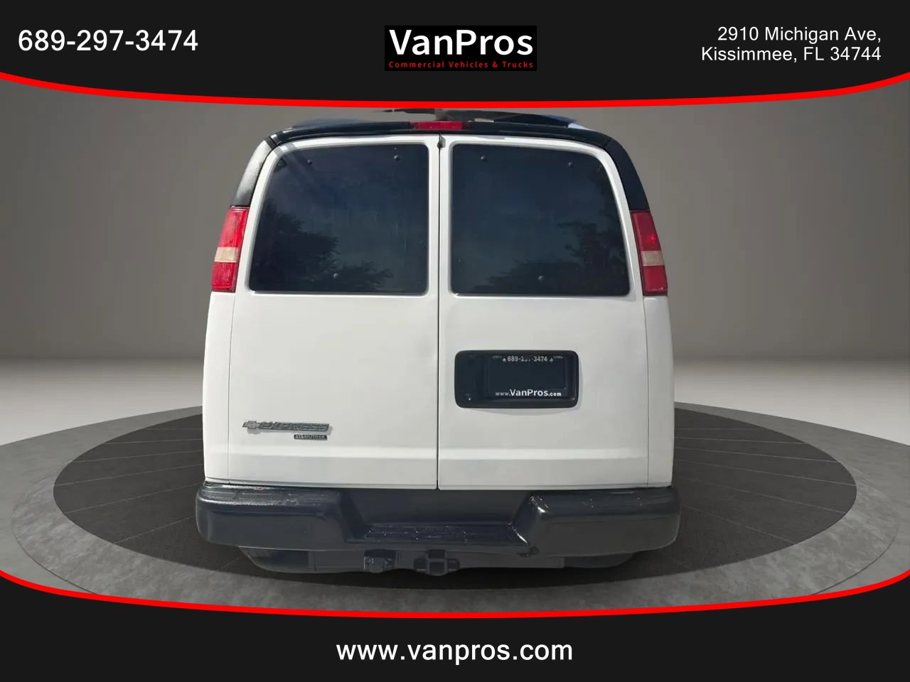 Used 2014 Chevrolet Express 3500 Extended RWD image 4
